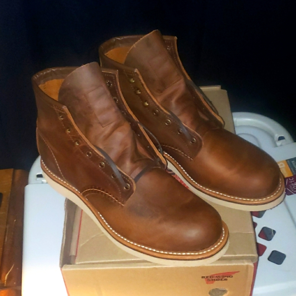 New discontinued Redwing 2950 boots not seconds